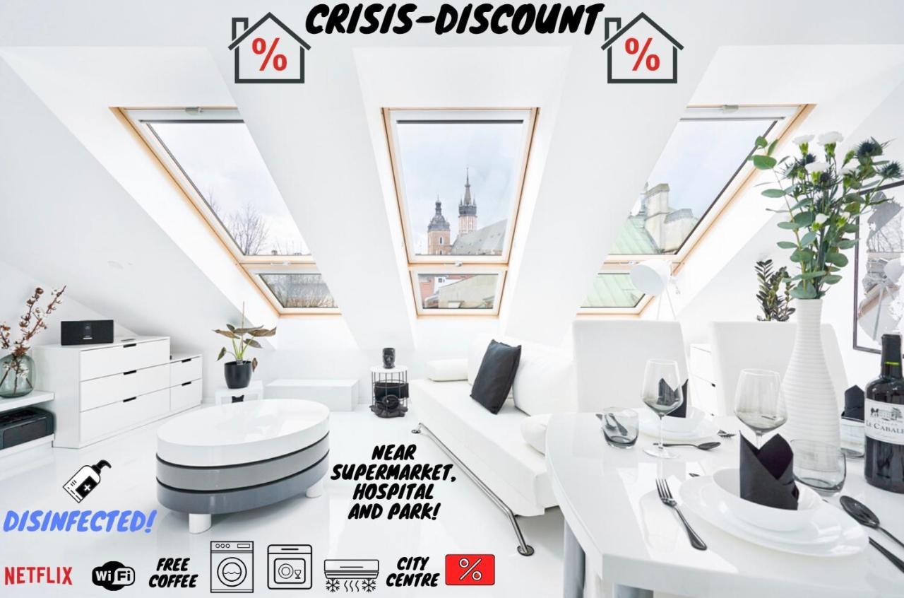 Unique Design Loft In Middle Of Centre Of Old Town With Netflix Apartment Krakow Ngoại thất bức ảnh